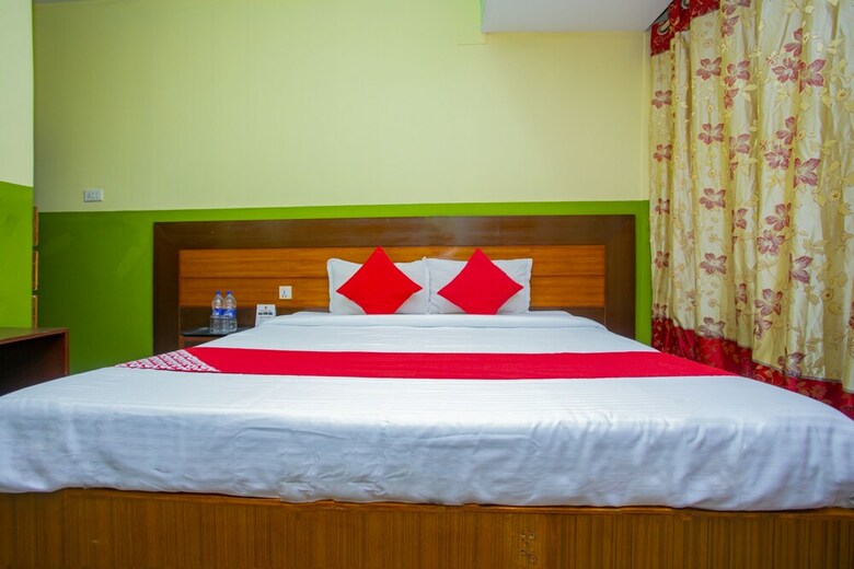 Oyo 574 Hotel Residence