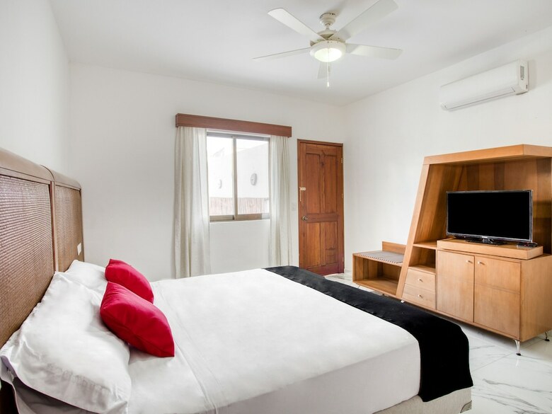 Capital O Hotel Yukon