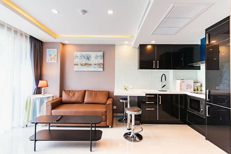 Apartamentos Centara Grand Avenue By Pattaya Holiday
