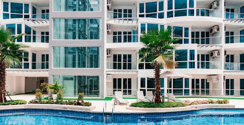 Apartamentos Centara Grand Avenue By Pattaya Holiday