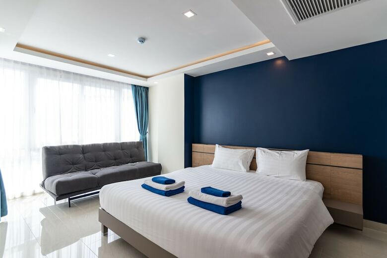 Apartamentos Centara Grand Avenue By Pattaya Holiday