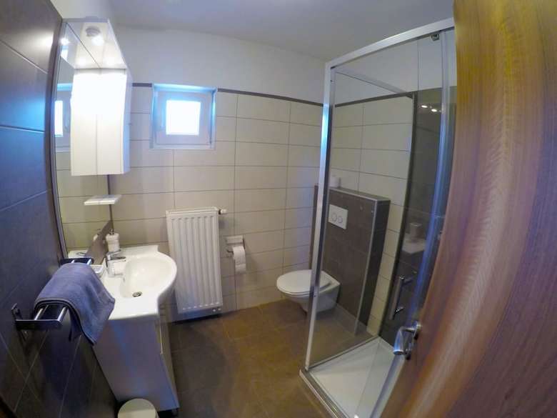 Hotel Apartments And Rooms Rea