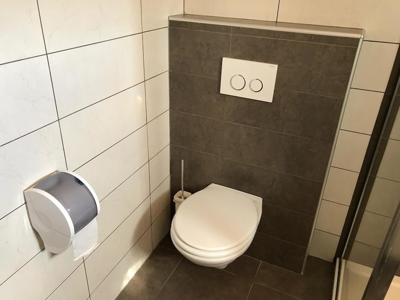 Hotel Apartments And Rooms Rea