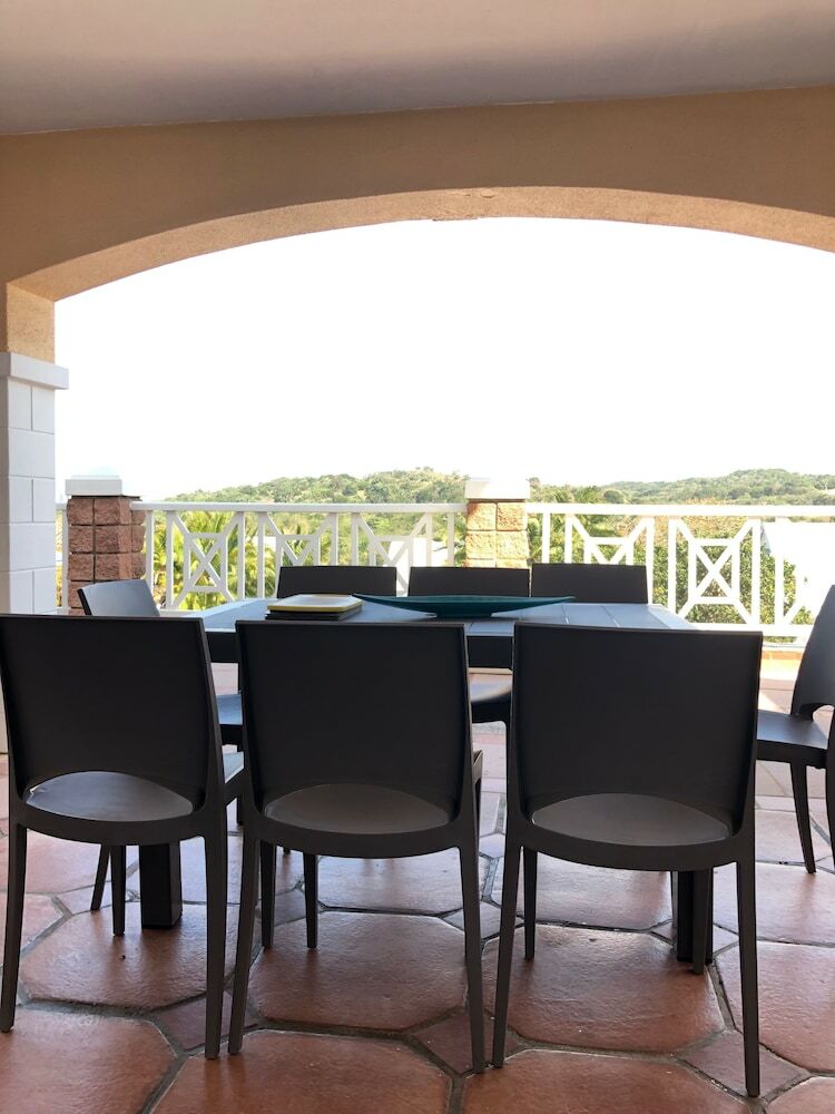 Caribbean Estates Villa & Apt