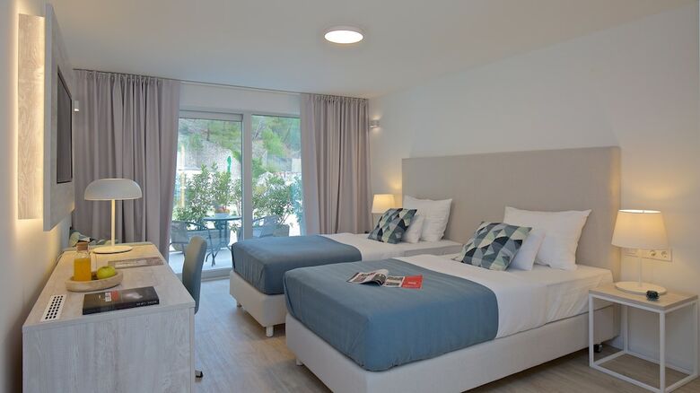 Hotel Scardona Park Luxury Accomodation