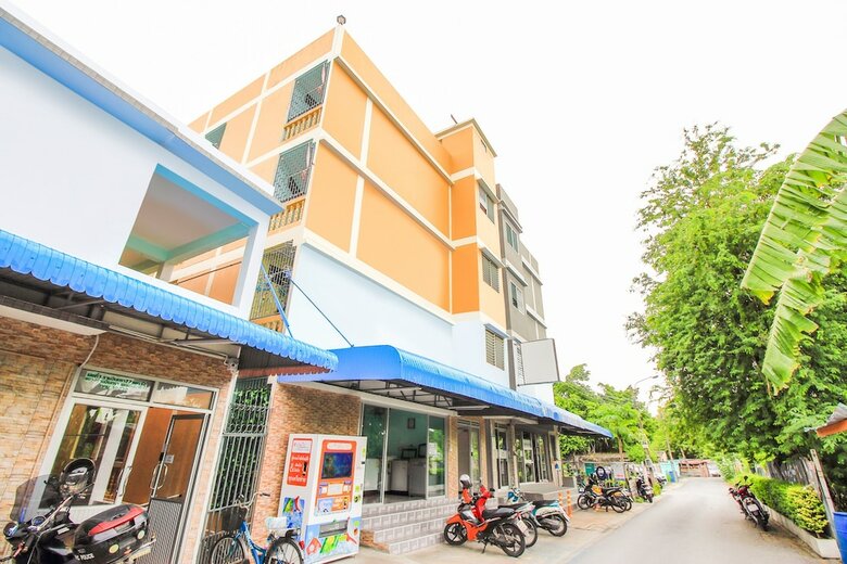 Hotel Oyo 309 Ze Residence Ram Intra