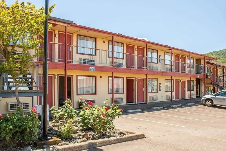 Motel Ashland Valley Inn