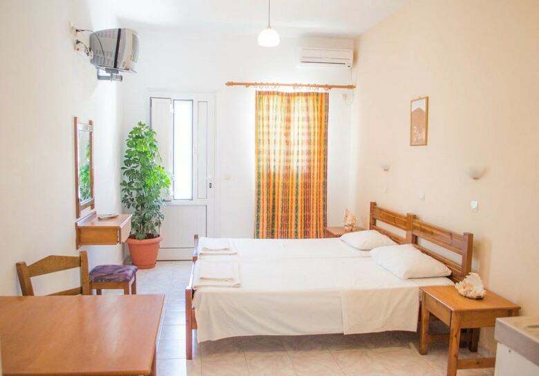 Apartamentos Dorana Trekking Hotel