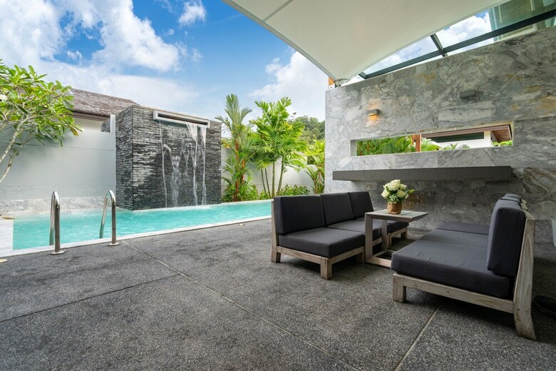 Luxurious 3 Bedroom Designer Pool Villa