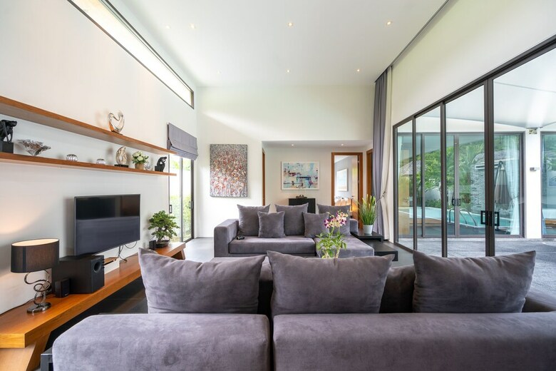 Luxurious 3 Bedroom Designer Pool Villa