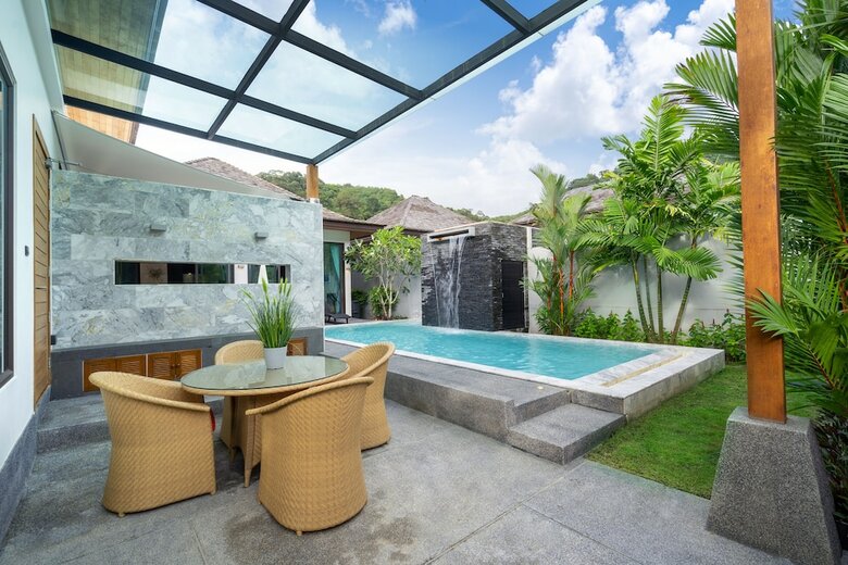 Luxurious 3 Bedroom Designer Pool Villa