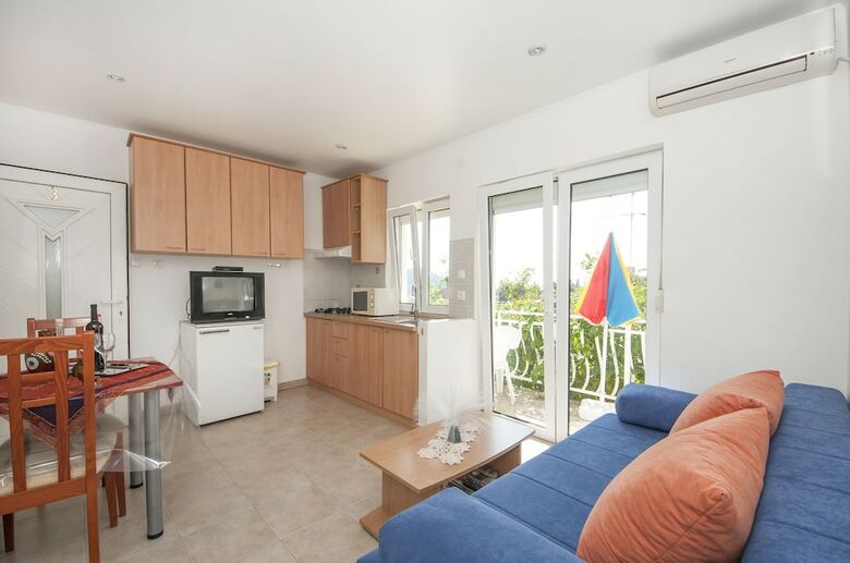 Apartments Brna Relax
