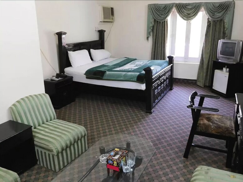 Hotel The City Lodge