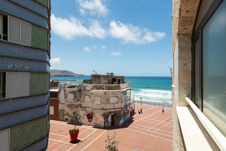 Apartamentos Surf Beach Canteras+parking+wifi