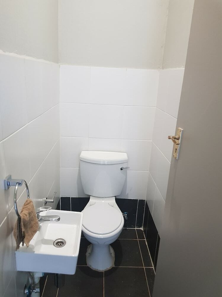 Hotel Pachigomo Guest House