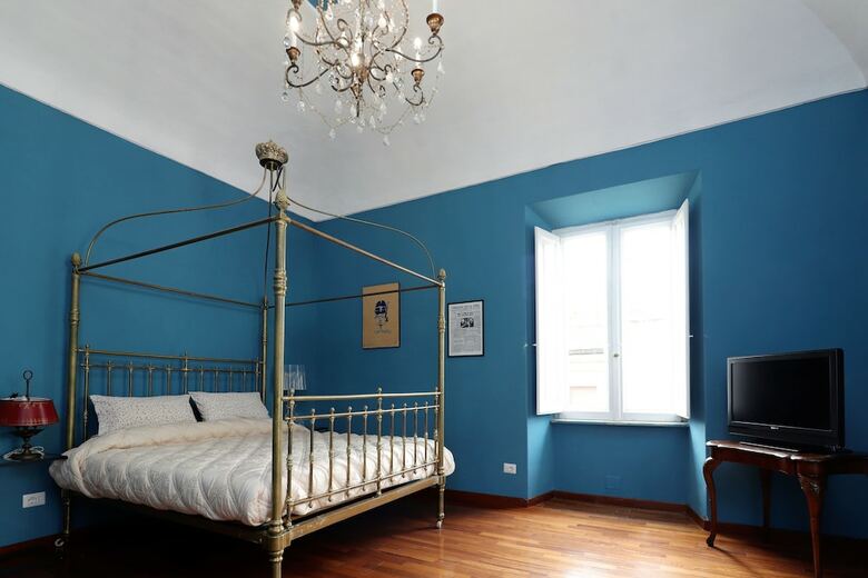 Trevi Palazzo Storico B&B La Suite Blu