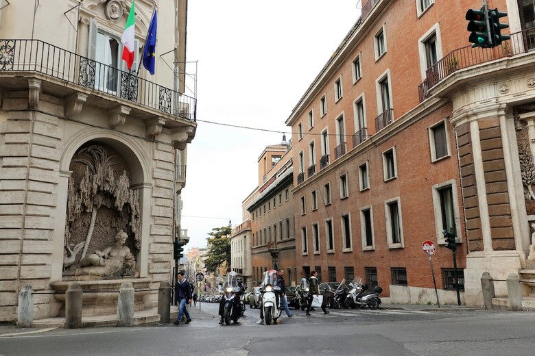 Trevi Palazzo Storico Suite B&B