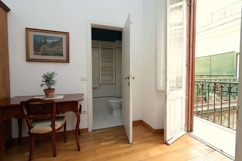 Trevi Palazzo Storico Suite B&B