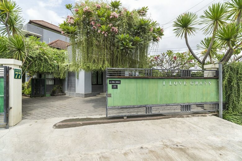 Hostal Oyo 1406 I Love Grass