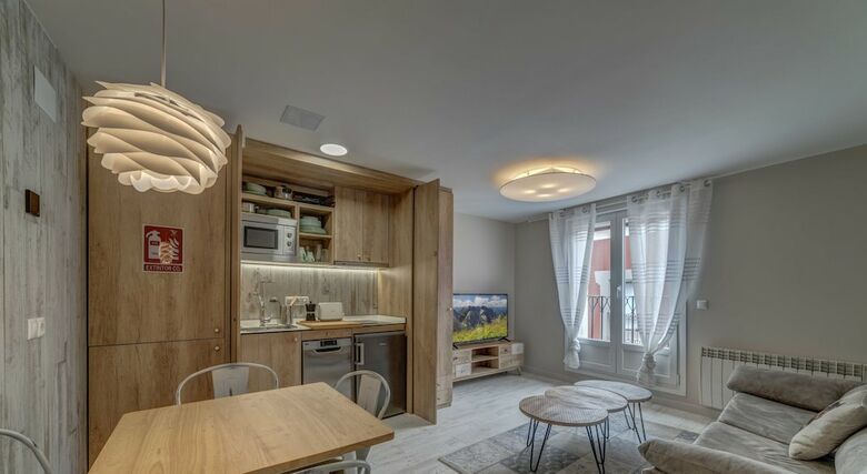 Apartamentos Burgos Centro- Cardenal Segura