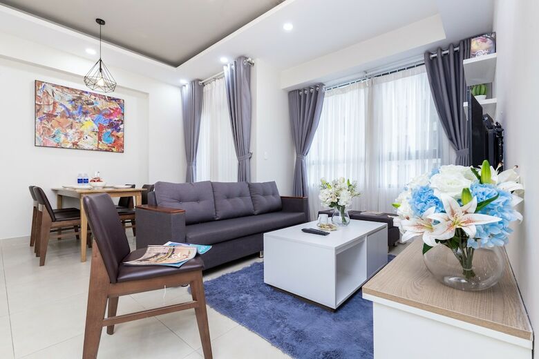 Ellie Apartment & Hotel