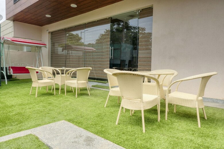 Hotel Palm Bliss By Urban