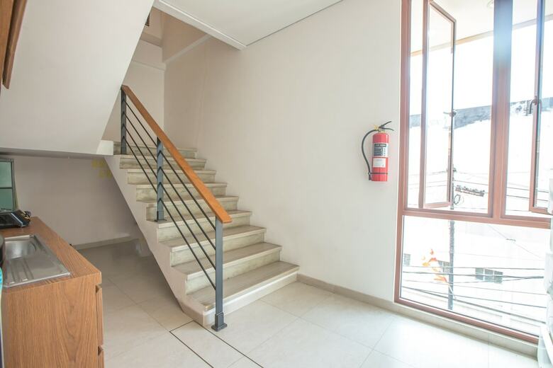Hostal Oyo 1496 Weleri 07
