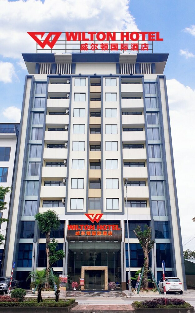 Wilton Hotel