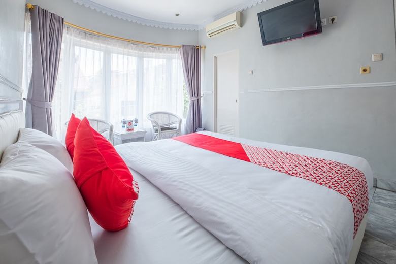 Hostal Oyo 1444 Hotel Patradisa