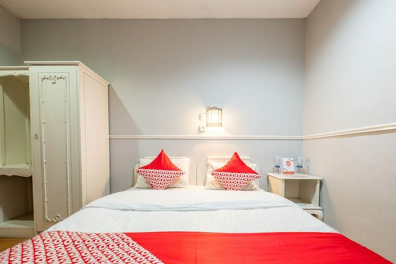 Hostal Oyo 1444 Hotel Patradisa