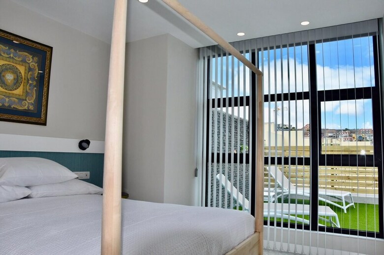 Apartamentos Stunning City Center Penthouse Terrace