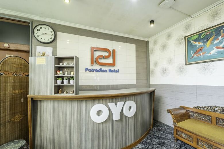 Hostal Oyo 1446 Patradissa Hotel