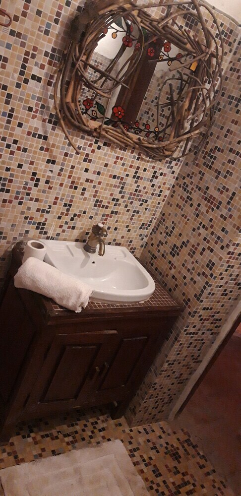 Hotel Maison Augustin Ly