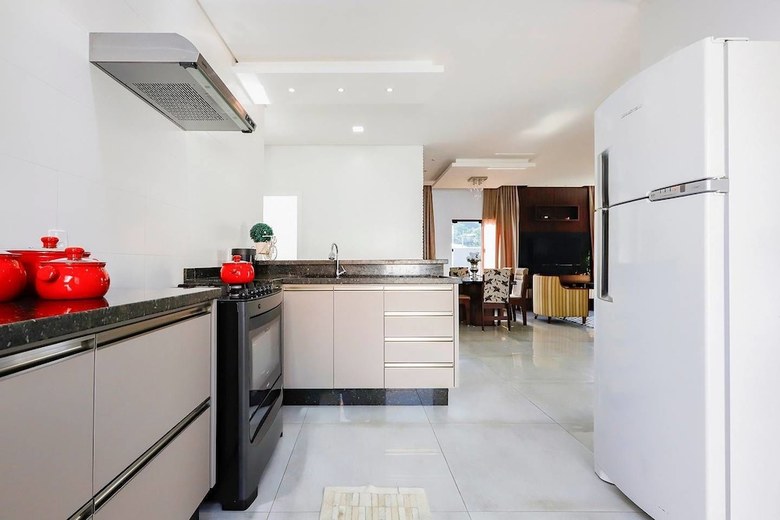 Casa Moderna Em Condom�nio de Canasvierias