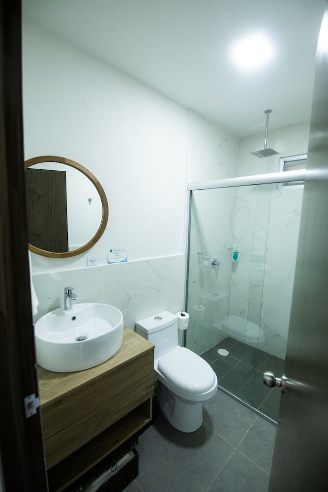 Hotel Via Real