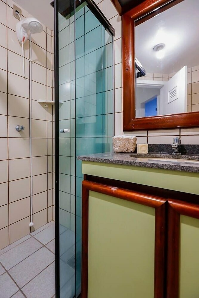 Apartamentos Varanda E Churrasqueira Na Praia de Canasvieiras