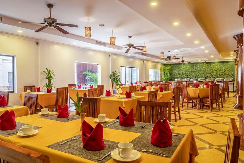 Dragon Royal Angkor Hotel