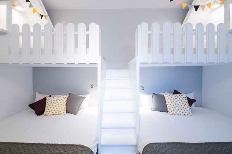 Hotel Sleepillowell B&B