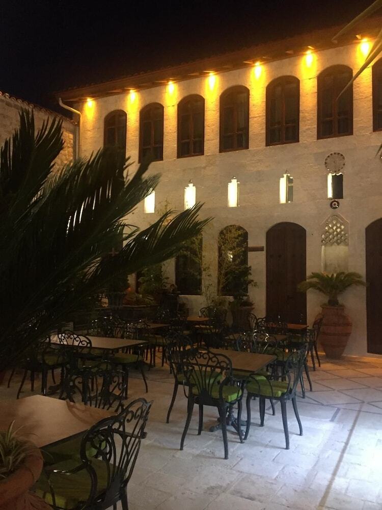 Yesil Ev Cafe & Boutique Hotel