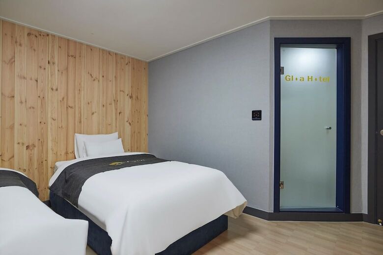 Gloa Hotel
