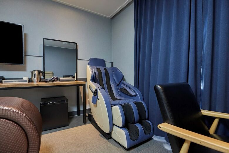 Gloa Hotel