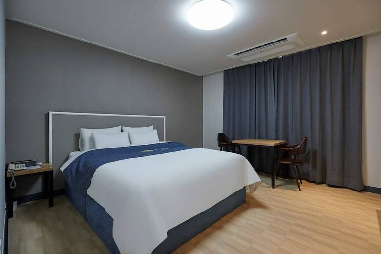 Gloa Hotel