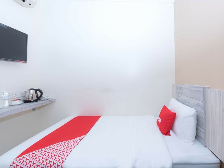 Oyo 89366 Spring Inn Hotel