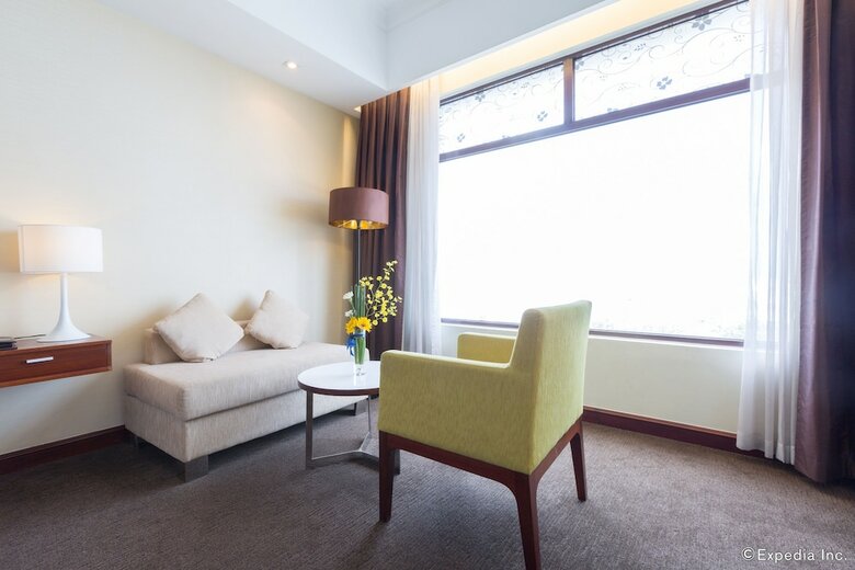 Vissai Saigon Hotel