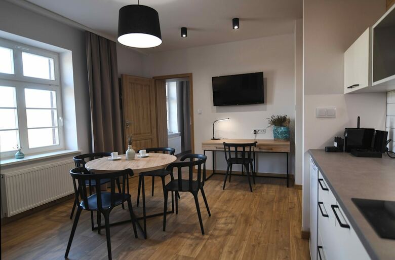 Dworzysko Hotel & Restaurant