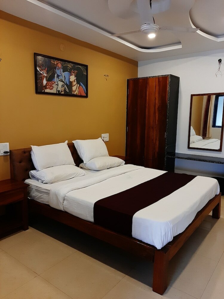 Hotel Lake Paradise Mahabaleshwar