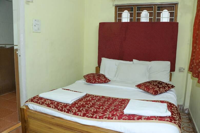 Hotel Ulo Sai Jayanth Guest House