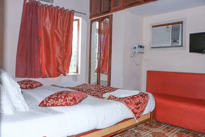 Hotel Ulo Sai Jayanth Guest House