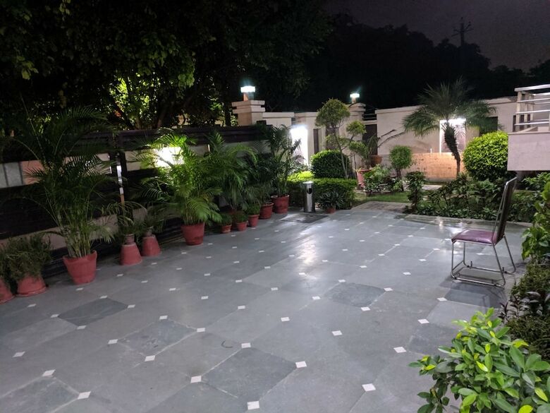 Hotel Royal Residence Huda City Centre