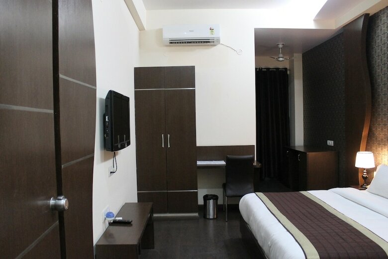 Hotel Royal Residence Huda City Centre